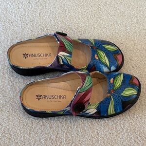 Anuschka Vibrant Floral Mules
